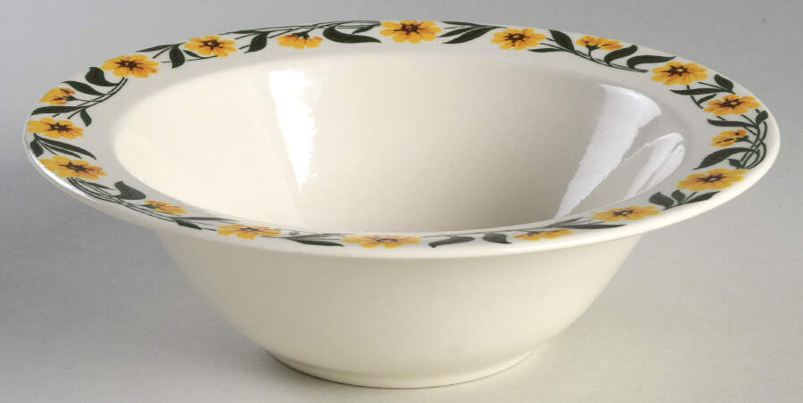 Yellow Daisy 9" Round Vegetable Bowl by Homer Laughlin -1