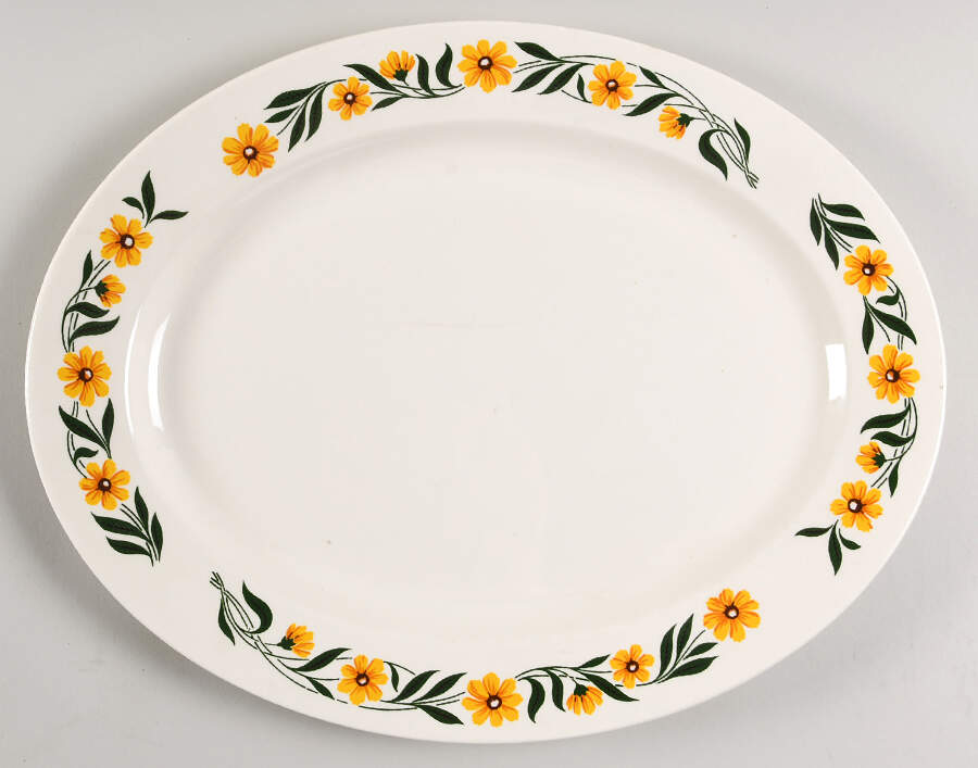 Yellow Daisy 15" Oval Serving Platter by Homer Laughlin -1