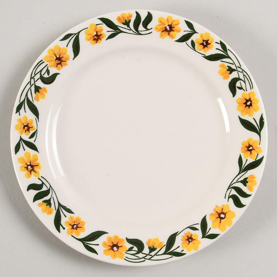 Yellow Daisy Bread & Butter Plate by Homer Laughlin -1