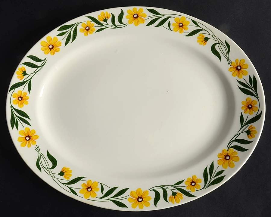 Yellow Daisy 11" Oval Serving Platter by Homer Laughlin -1