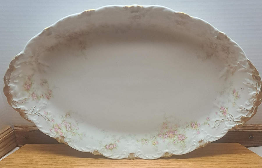 Schleiger 149G 16" Oval Serving Platter by Haviland-1