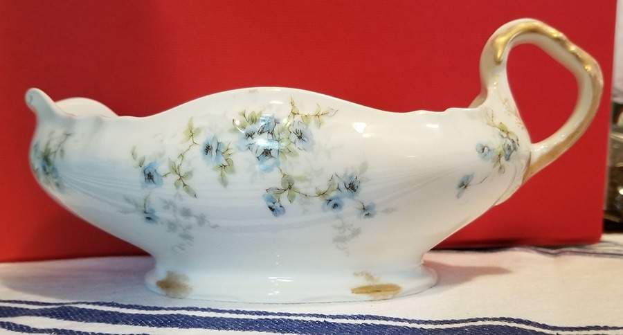 Schleiger 150bz Gravy Boat by Haviland-1