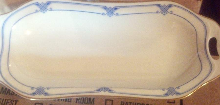 BTL4 Oblong Tray by Burley & Tyrrell -1