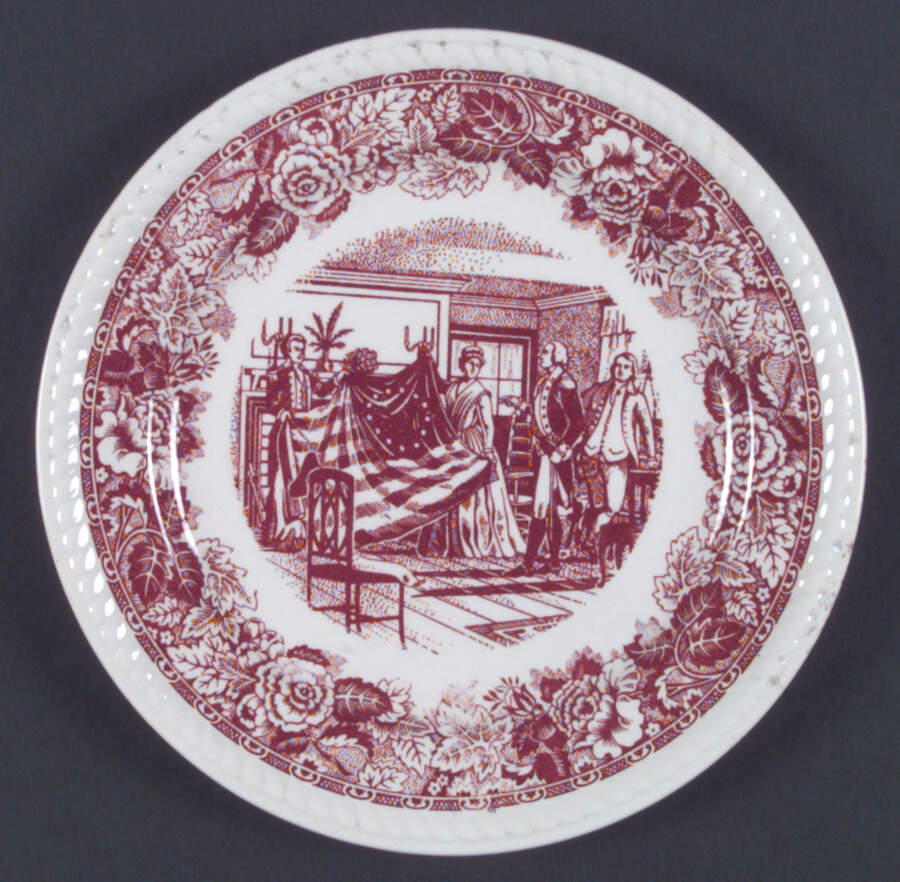 Historical America Red (Smooth) Dinner Plate by Homer Laughlin -1