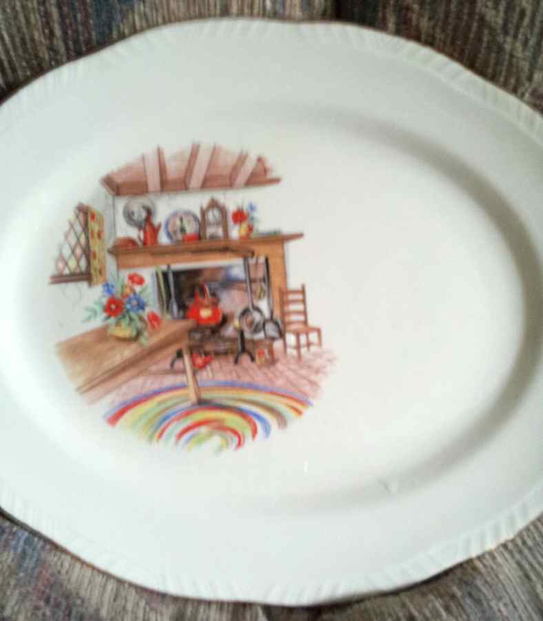 Colonial Kitchen (Liberty, No Trim) 11" Oval Serving Platter by Homer Laughlin -1