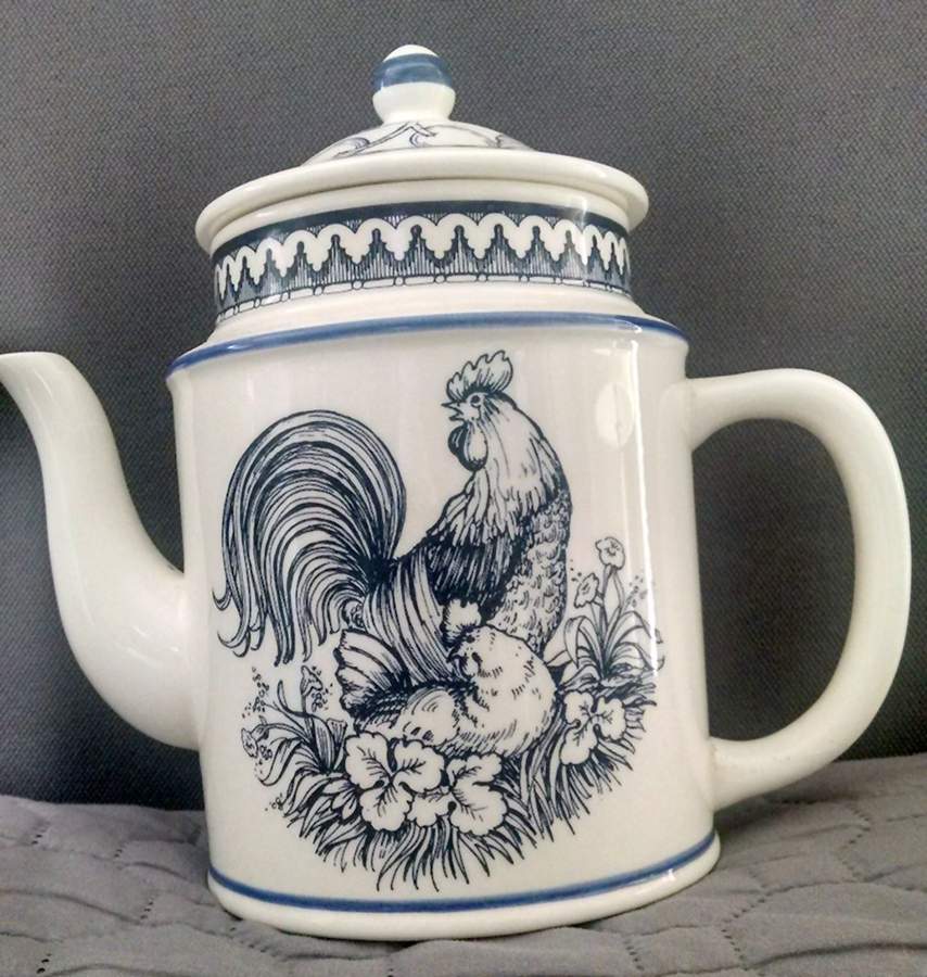Blue Rooster Toile Teapot & Lid by Haldon-1
