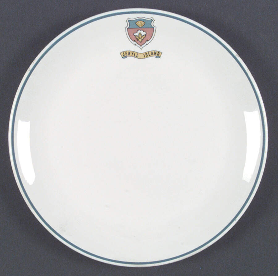 BC1156 Dinner Plate by Homer Laughlin -1