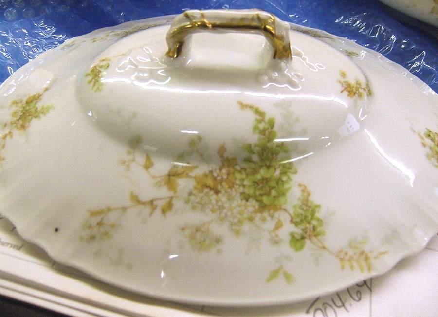 Schleiger 332g Lid for Oval Vegetable by Haviland-1
