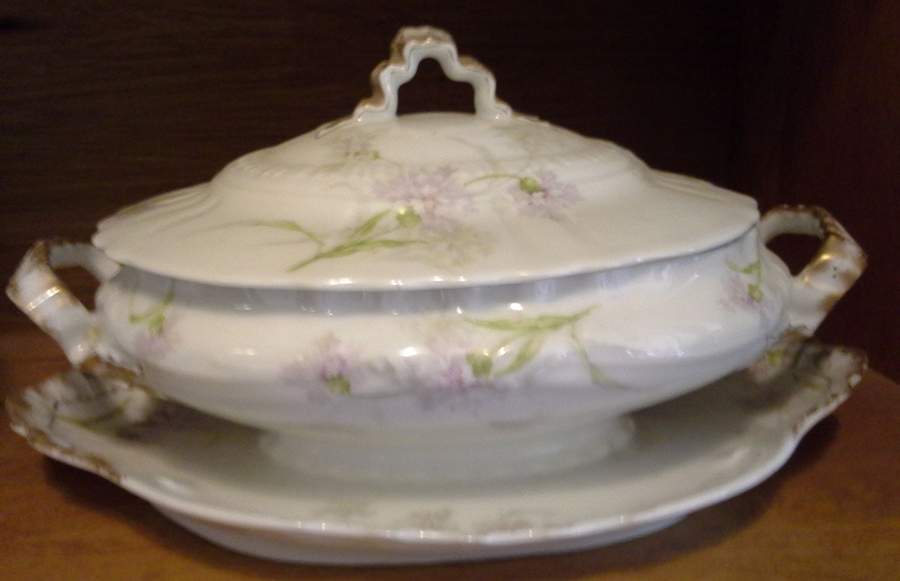 Schleiger 1035a Tureen & Lid w/Underplate by Haviland-1