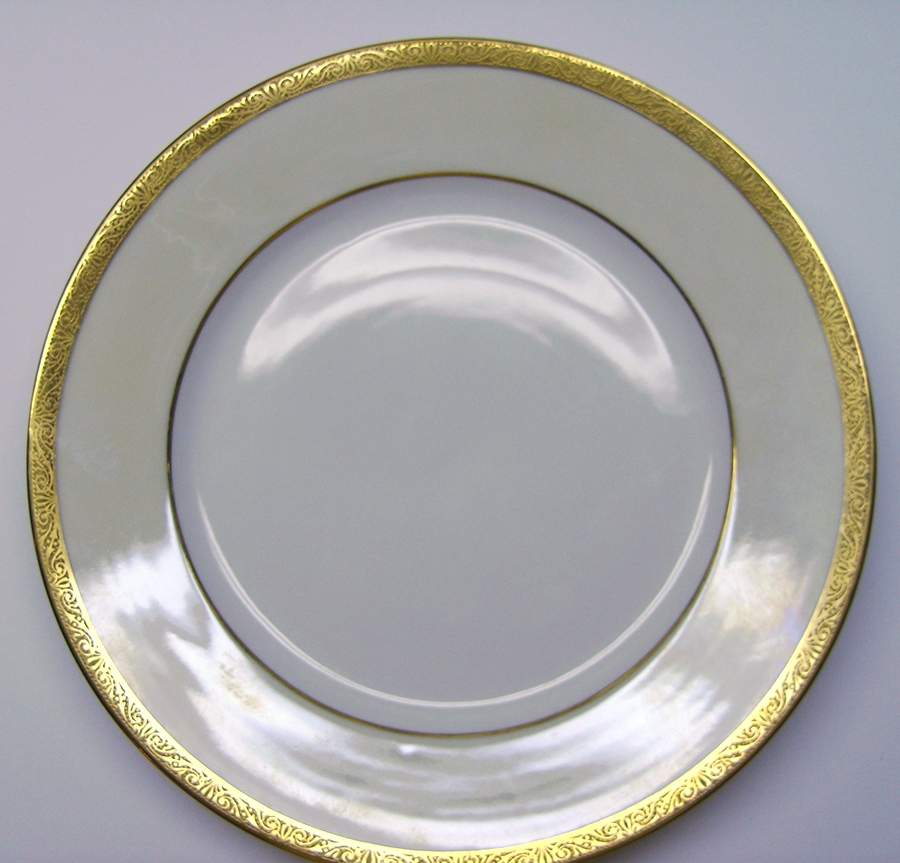 Schleiger 1105A Dinner Plate by Haviland-1