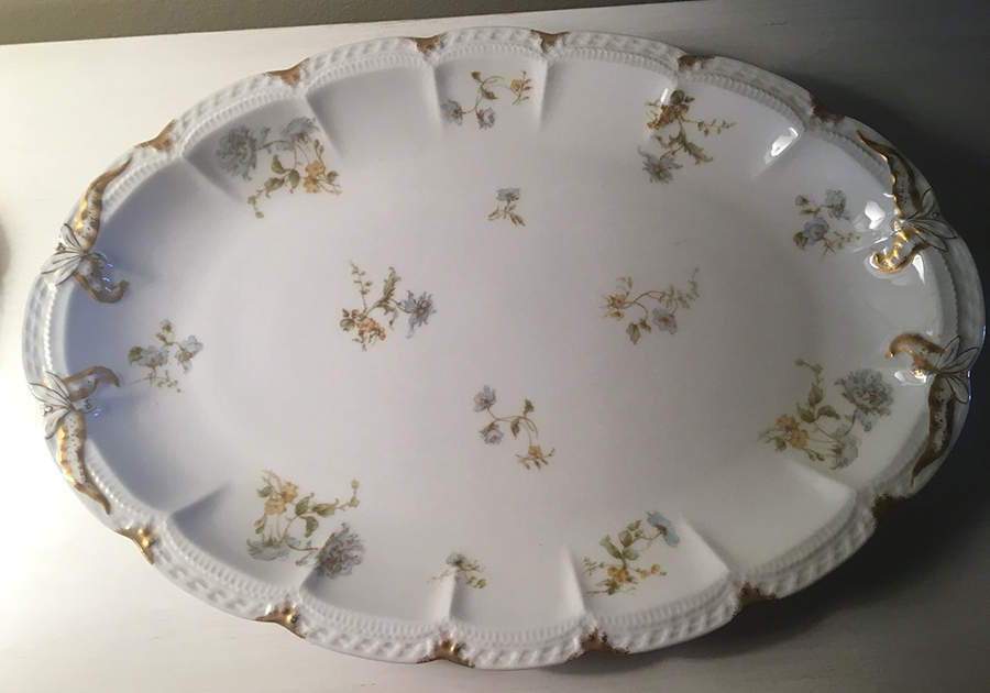 Schleiger 221L 13" Oval Serving Platter by Haviland-1