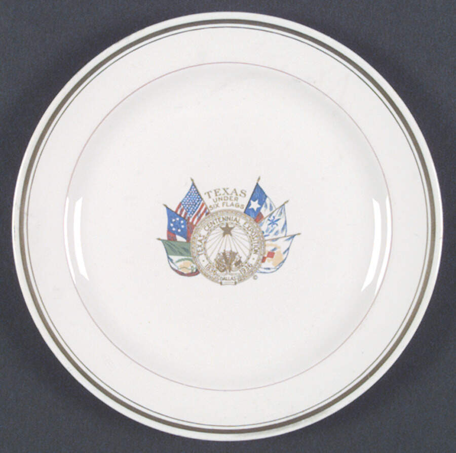 HLC1236 Dinner Plate by Homer Laughlin -1
