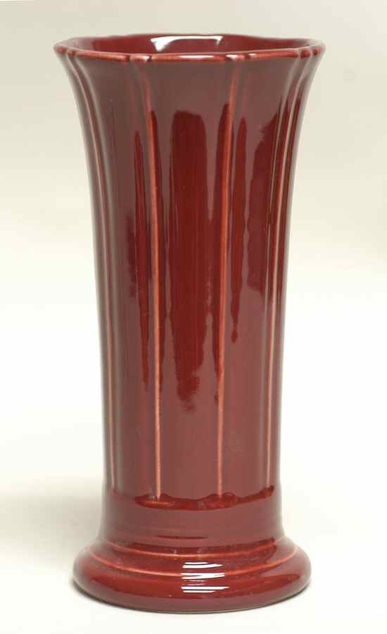 Fiesta Cinnabar (Intro 2000) 7" Flared Vase by Homer Laughlin -1
