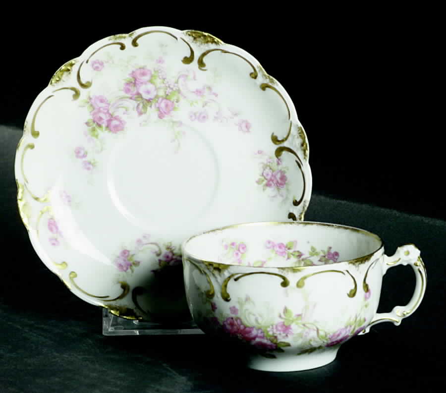 Schleiger 228 Flat Cup & Saucer Set by Haviland-1