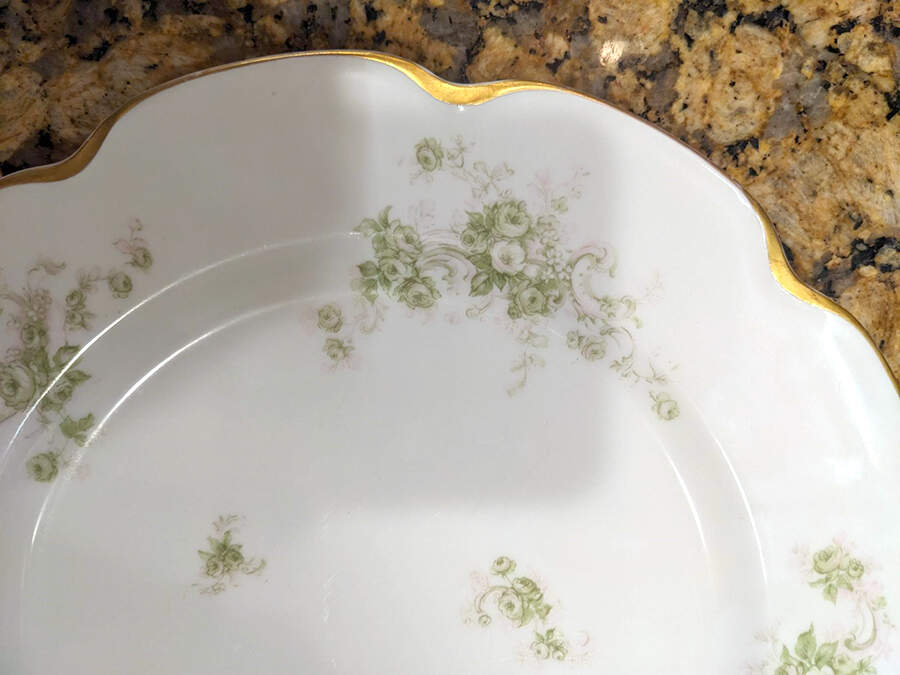 Schleiger 228p Dinner Plate by Haviland-1