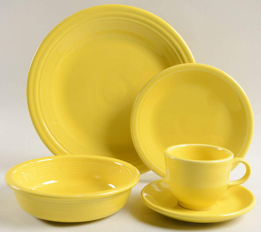 Fiesta Sunflower (Intro 2001) 5 Piece Place Setting by Homer Laughlin -1