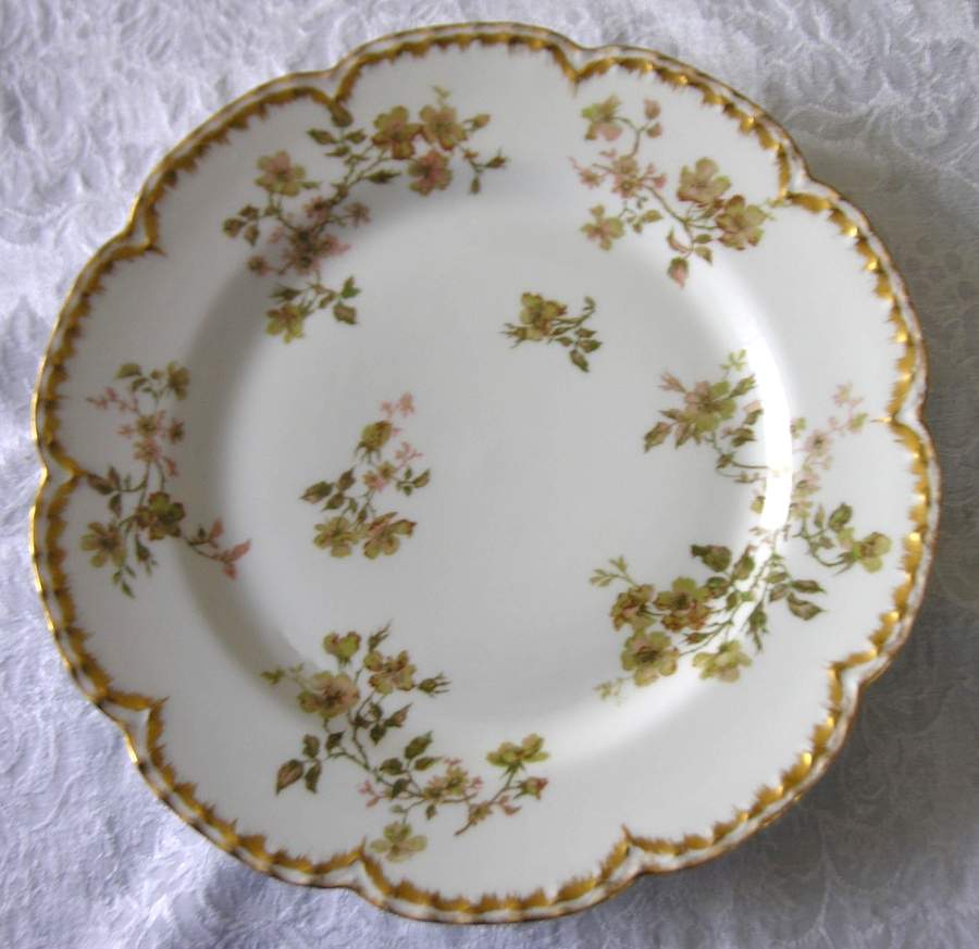 Schleiger 264d Dinner Plate by Haviland-1