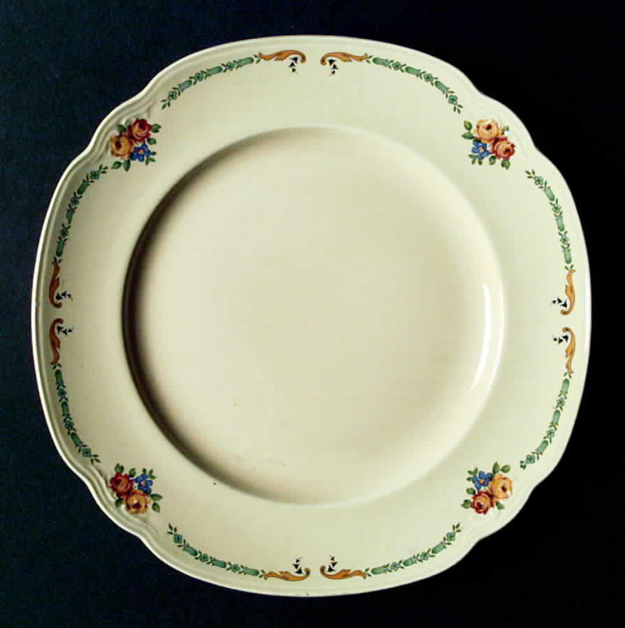 HLC1603 Dinner Plate by Homer Laughlin -1