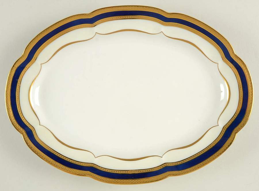 Empress 11" Oval Serving Platter by Haviland-1