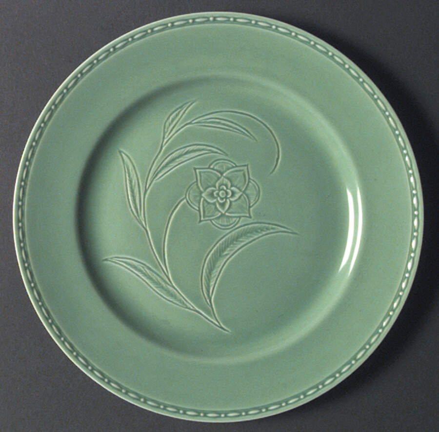 HLC1633 Dinner Plate by Homer Laughlin -1