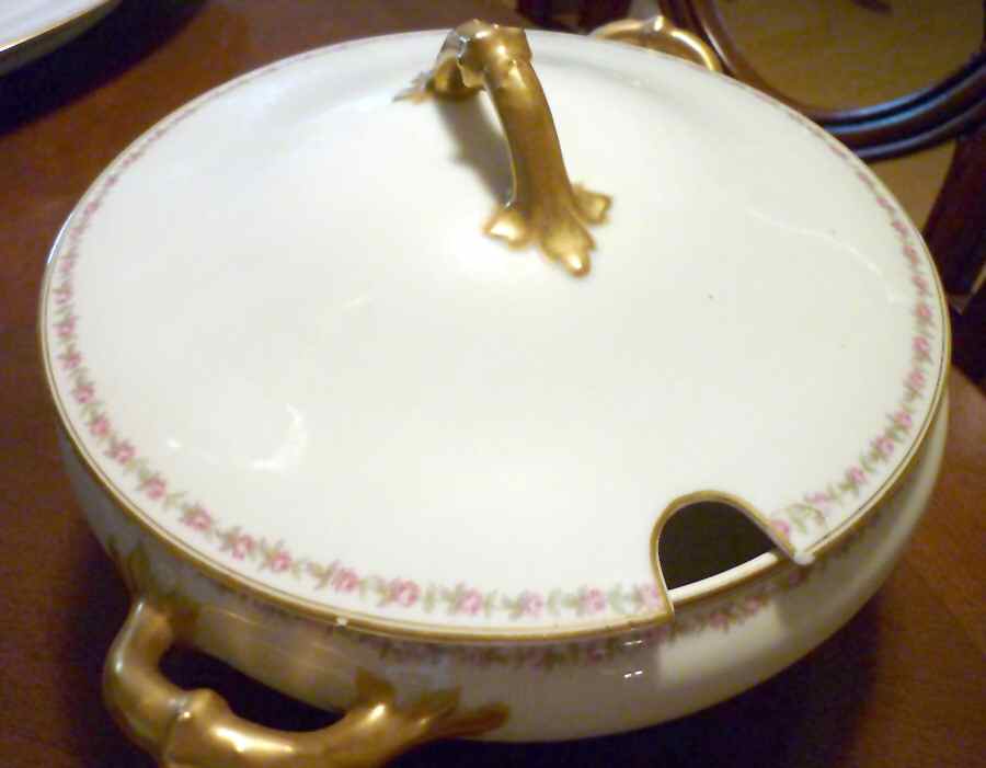 Schleiger 292a Tureen &  Lid by Haviland-1