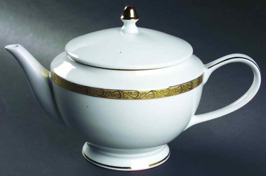 Chamberlain Teapot & Lid by Home Accents-1