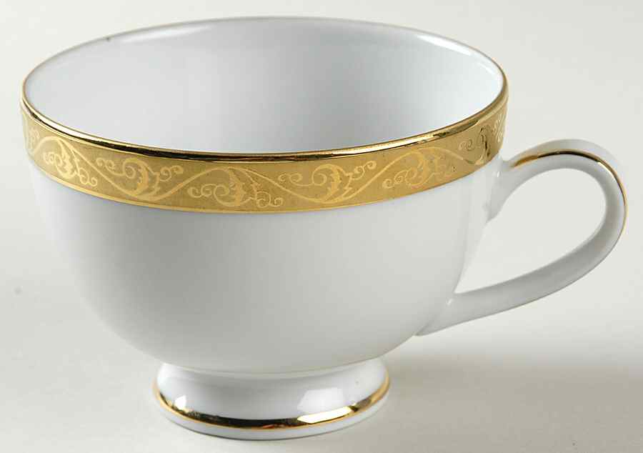 Chamberlain Footed Cup by Home Accents-1