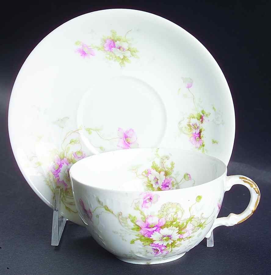 Schleiger 313b Flat Cup & Saucer Set by Haviland-1