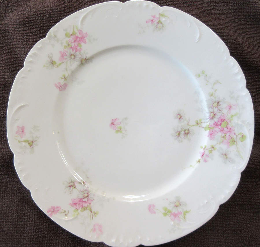 Schleiger 331a Dinner Plate by Haviland-1