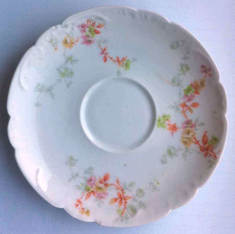 Schleiger 339d Saucer by Haviland-1