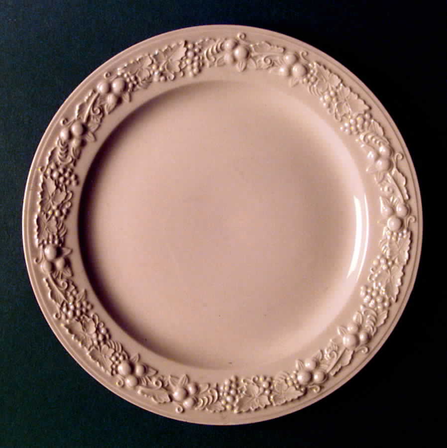 HLC1668 Dinner Plate by Homer Laughlin -1