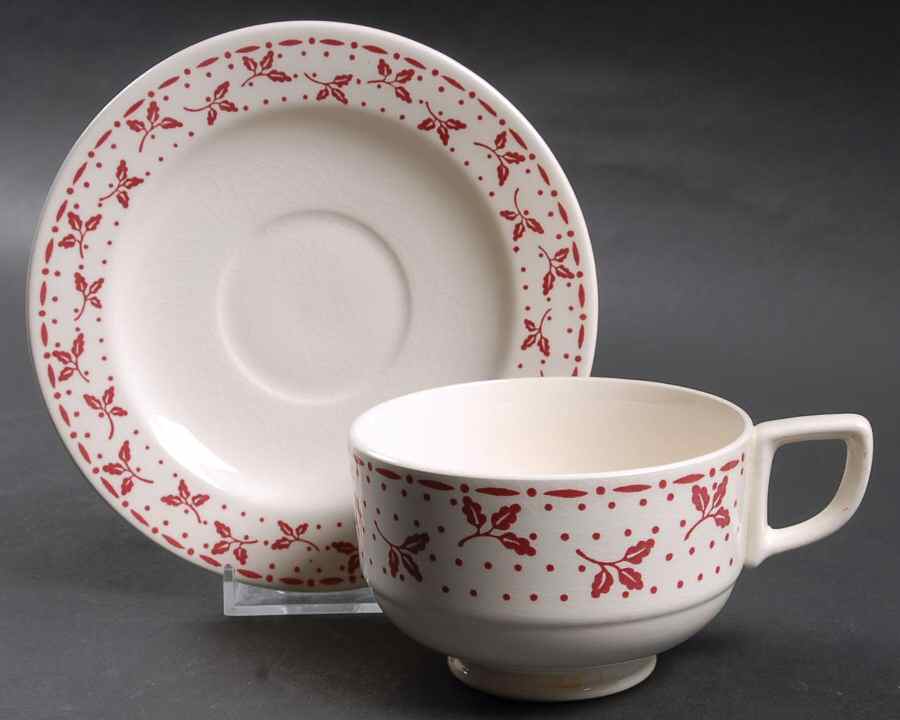 Oakleaf Footed Cup & Saucer Set by Homer Laughlin -1