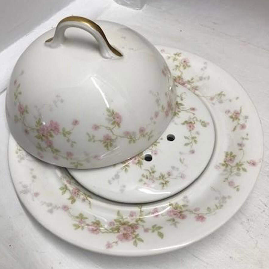 Schleiger 1233 Round Covered Butter with Strainer by Haviland-1