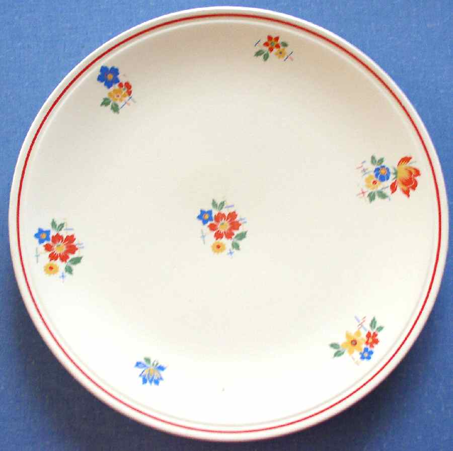 KK350 Cake Plate by Homer Laughlin -1