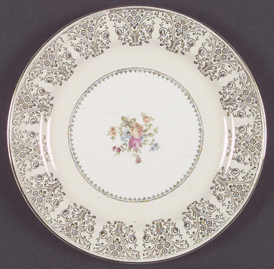 HLC1703 Dinner Plate by Homer Laughlin -1