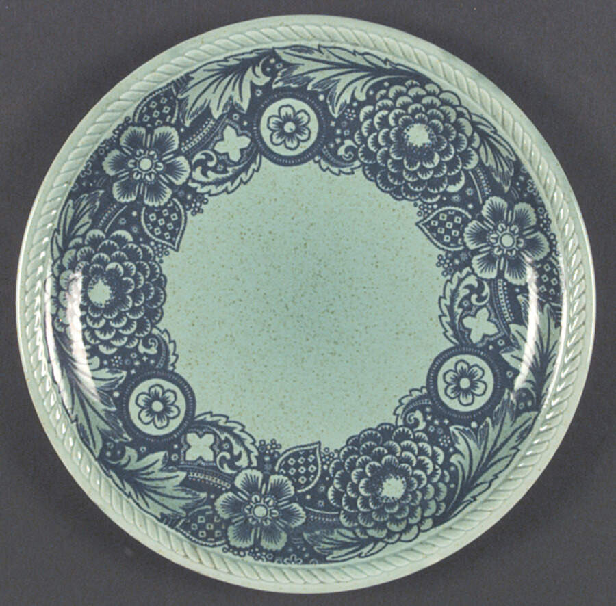 HLC1810 Dinner Plate by Homer Laughlin -1