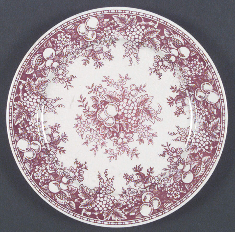 HLC1723 Dinner Plate by Homer Laughlin -1
