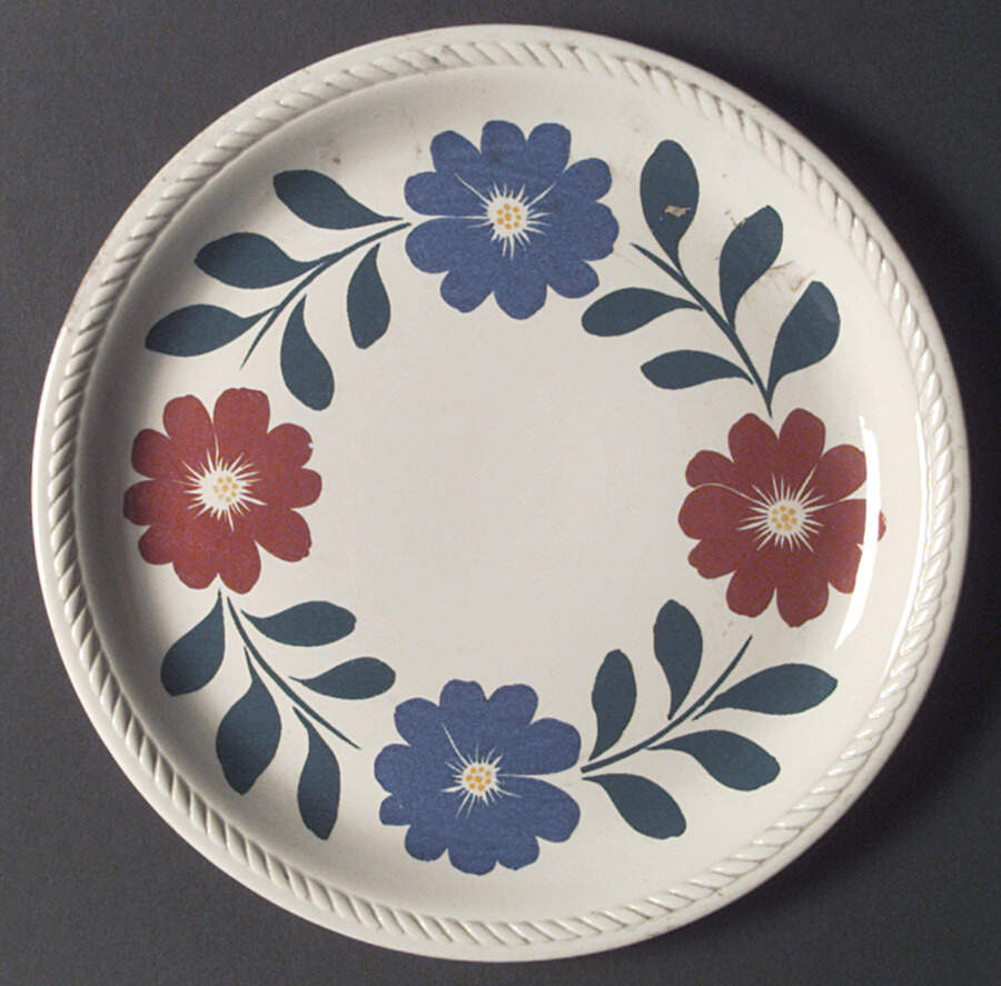 HLC1824 Dinner Plate by Homer Laughlin -1