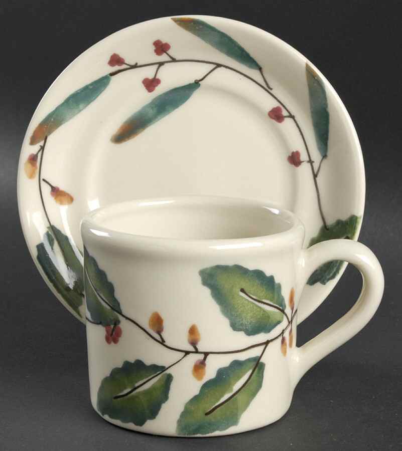 Mistletoe Flat Cup & Saucer Set by Hartstone-1