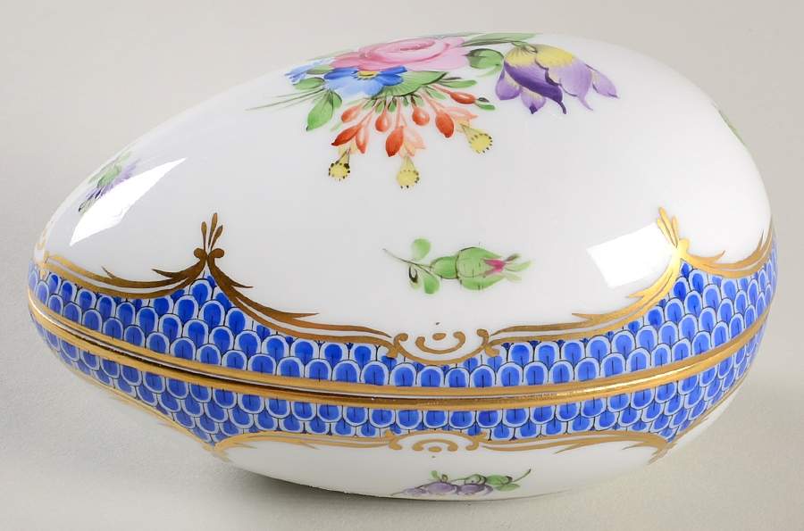 Printemps Blue Border Egg Box & Lid by Herend-1