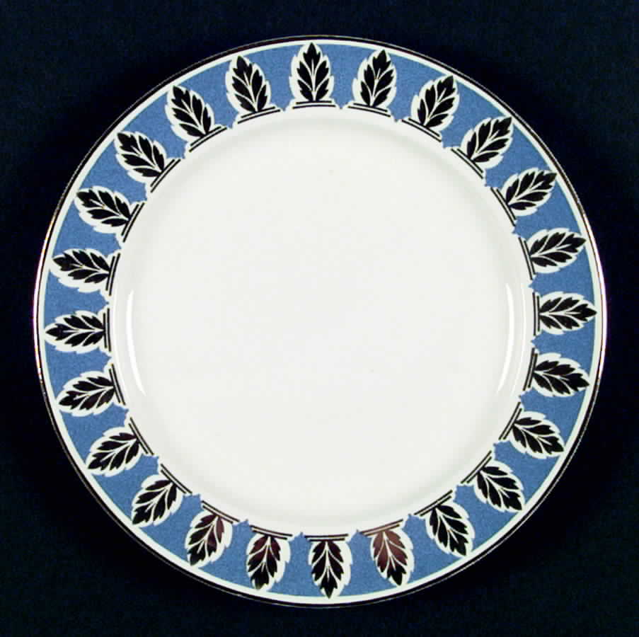 HLC1762 Dinner Plate by Homer Laughlin -1