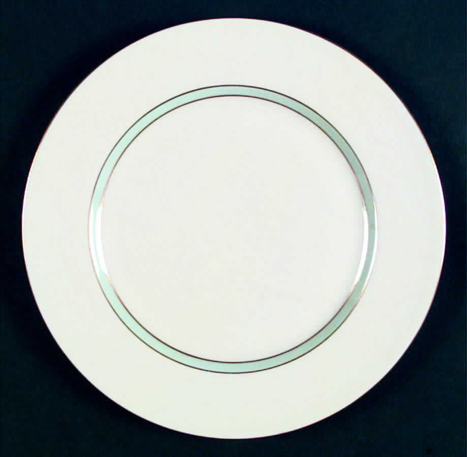 H1360 Luncheon Plate by Haviland-1