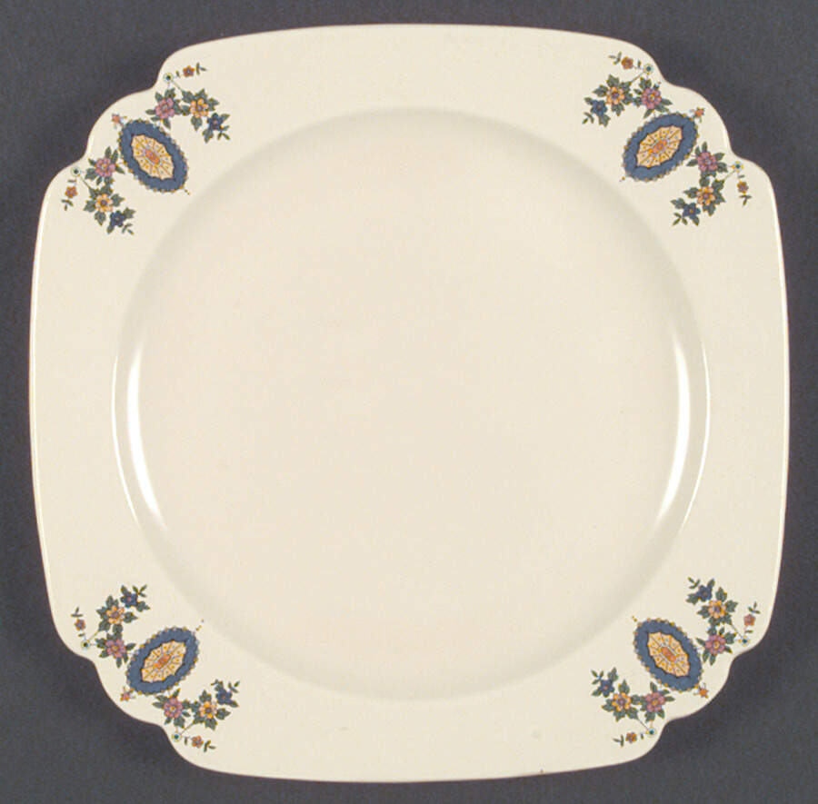 CAC6 Dinner Plate by Homer Laughlin -1