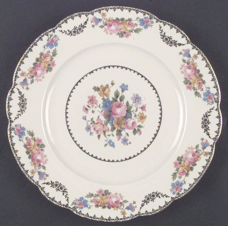 HWC12 Dinner Plate by HW (Germany, Czech)-1