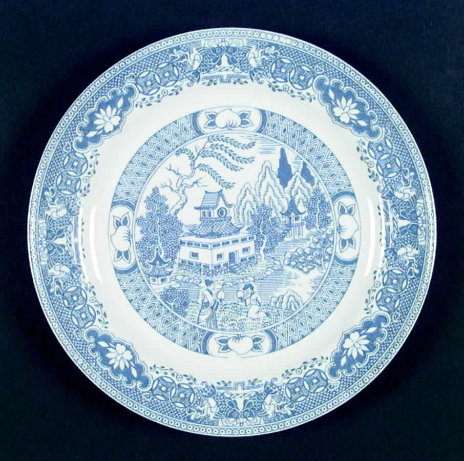 HLC1786 Dinner Plate by Homer Laughlin -1