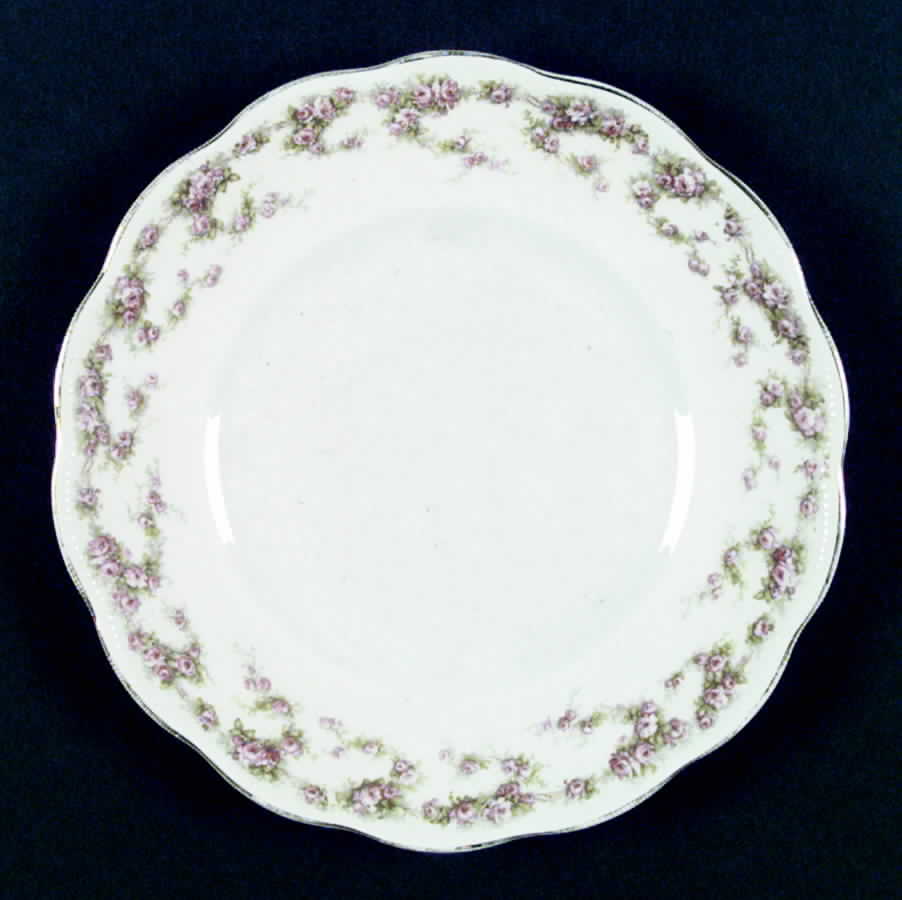 487 Dinner Plate by Homer Laughlin -1