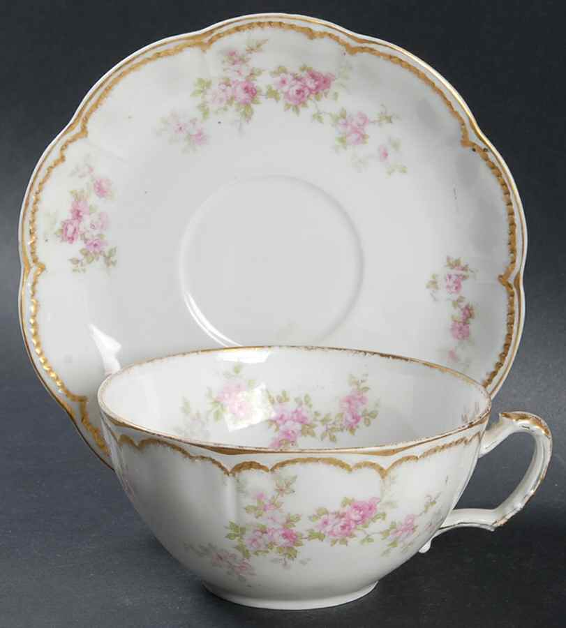 Schleiger 1131D Oversized Cup & Saucer Set by Haviland-1
