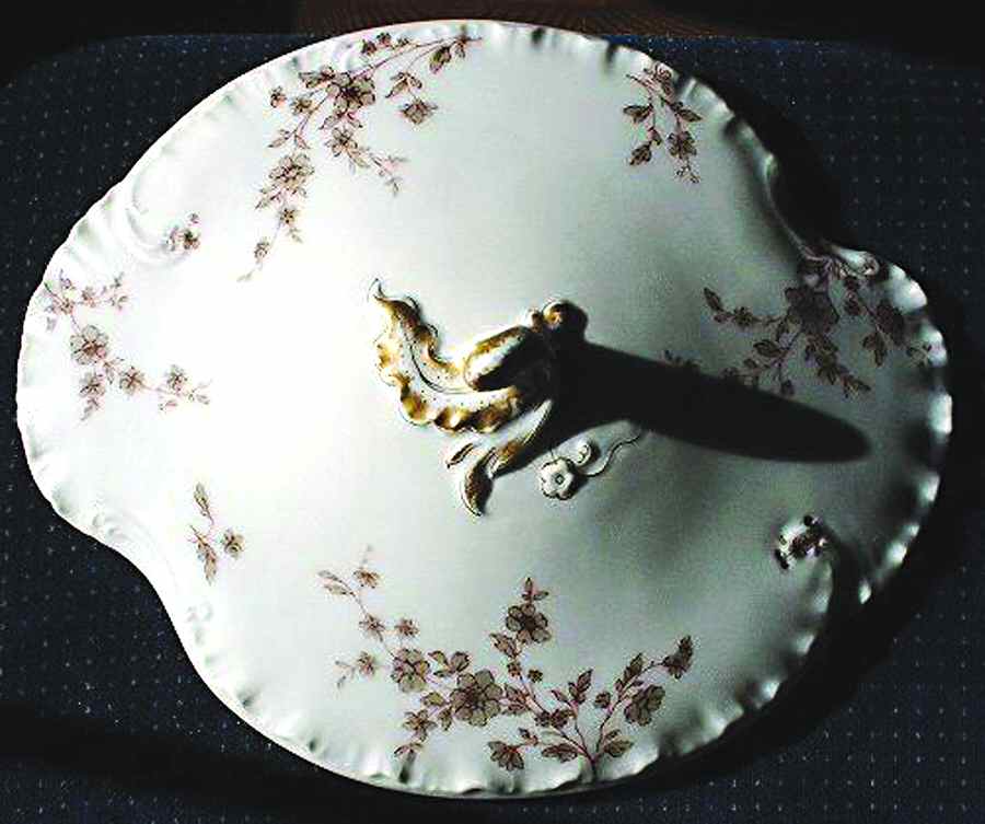 Schleiger 1156b Lid for Round Vegetable by Haviland-1