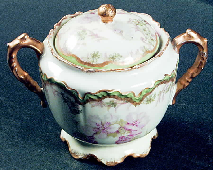 Schleiger 442e Sugar Bowl & Lid by Haviland-1