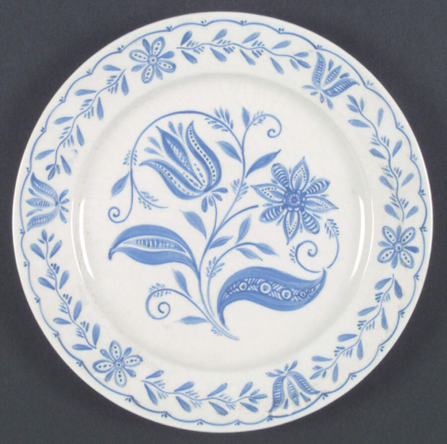 HLC1861 Dinner Plate by Homer Laughlin -1